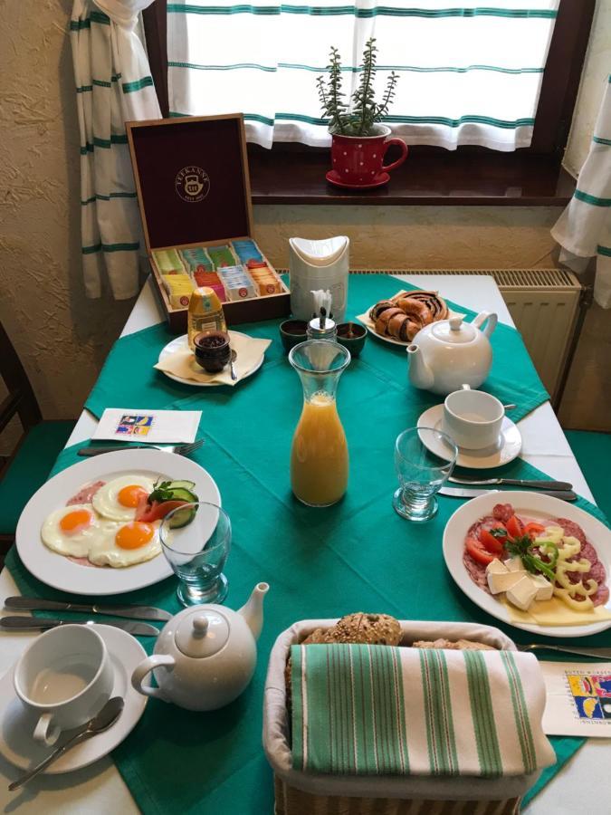 Nyerges Vendégfogadó Hegykő Esterno foto